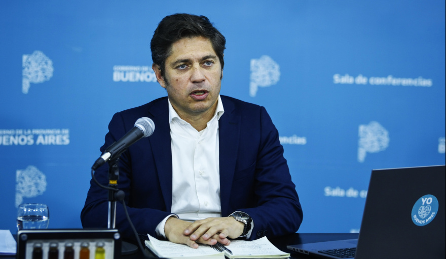 Axel Kicillof acusa a Javier Milei por vínculos con fondos buitres en el caso YPF