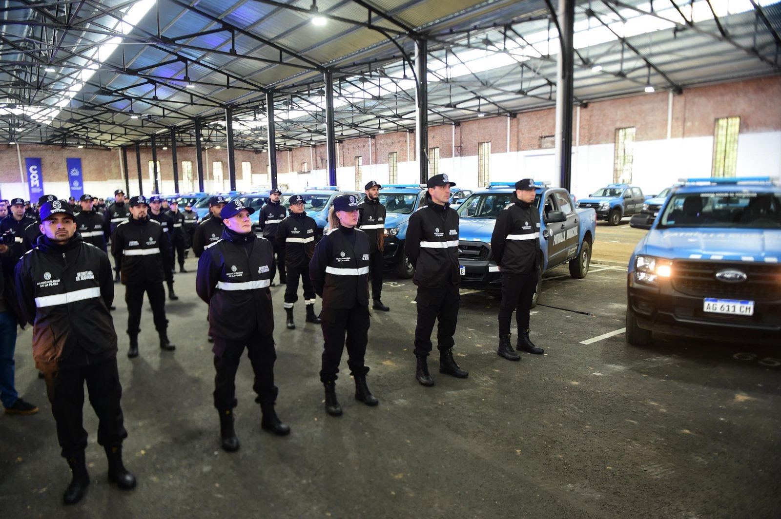 Fortalecen la seguridad en La Plata con la incorporación de 80 nuevos agentes municipales