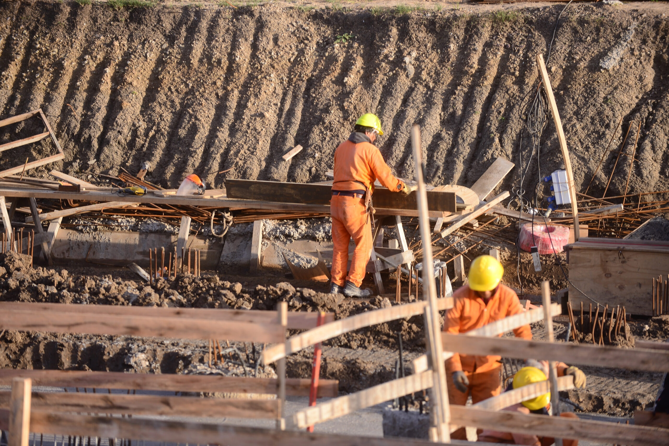 Gran avance en nueva planta potabilizadora que revolucionará el suministro de agua en La Plata y la región