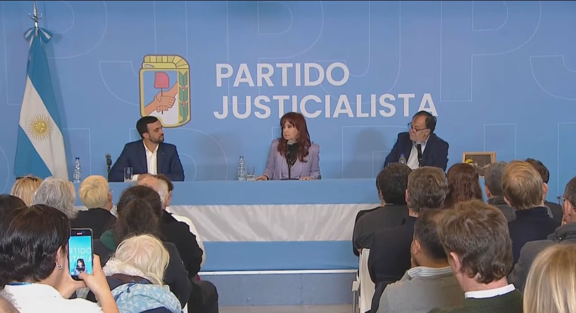 Cristina Kirchner reivindica su lucha: “Soy una fusilada que sigue viva”