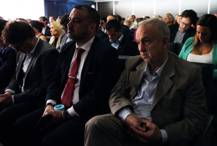 Reunión en Diputados sobre salud