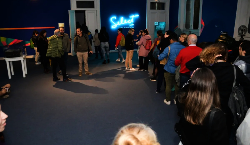 Reabre la Sala Select y se renueva la programación de los cines municipales en La Plata