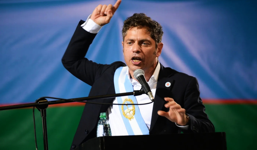 Axel Kicillof critica al embajador estadounidense por su intervención en la política argentina