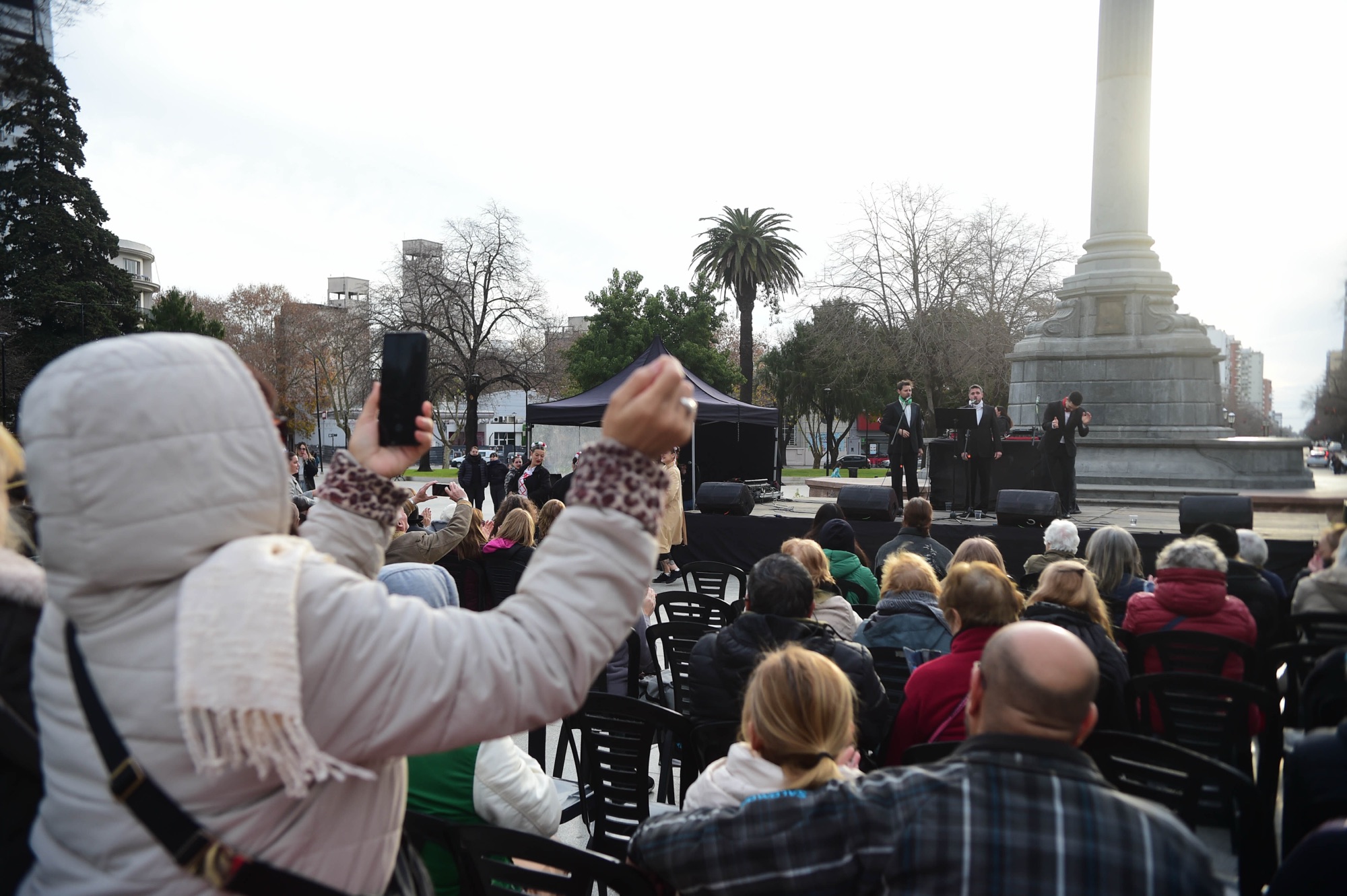 La Plata vibra con música en vivo: tango, rock y folclore en plazas renovadas