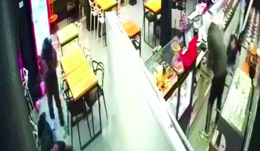 Violento robo a mano armada en una heladería de Quilmes