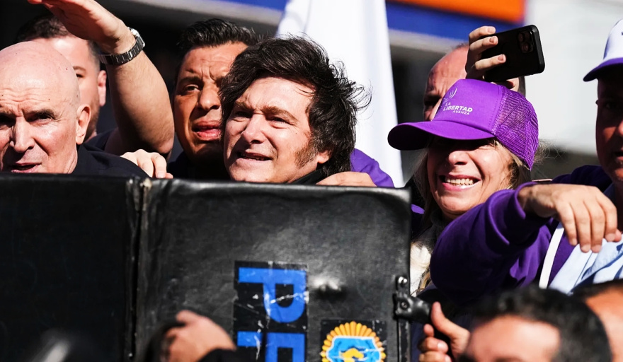 La Libertad Avanza cambia de estrategia y confirmó cierre de campaña en un lugar cerrado en Moreno