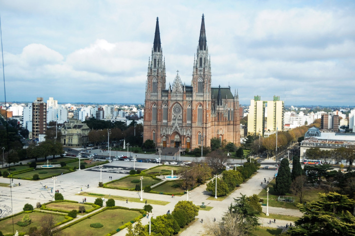 Consultorio móvil de psoriasis en La Plata