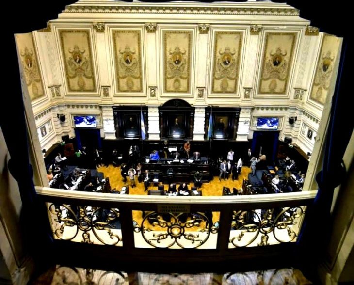Trabajo legislativo en comisión