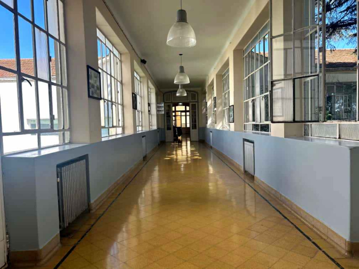 Sala de espera renovada en Hospital Municipal Anita Eliçagaray