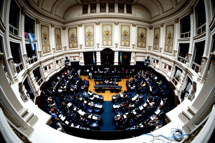 Diputada Lucía Iañez