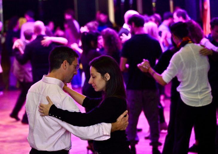 Noche de tango en el Hipódromo de La Plata